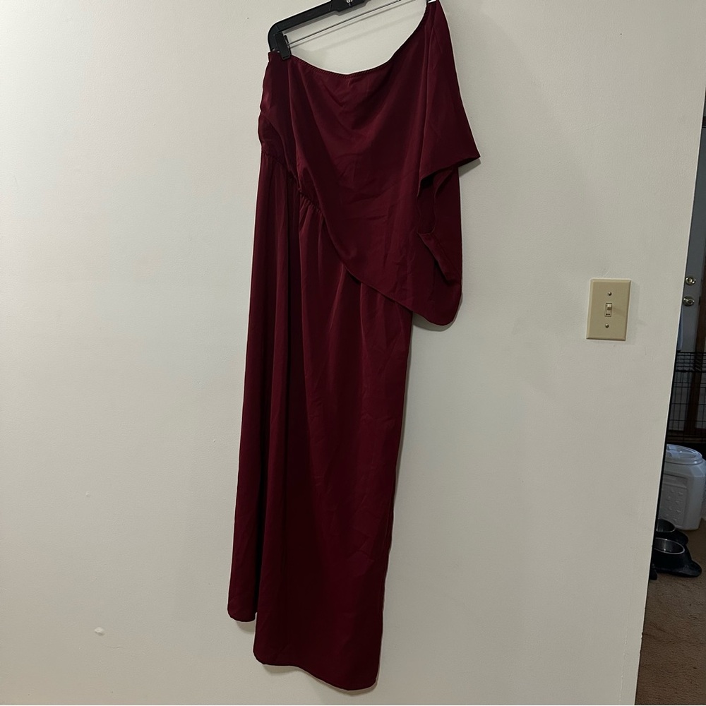 Elegant Burgundy Off-Shoulder Dress Size Large